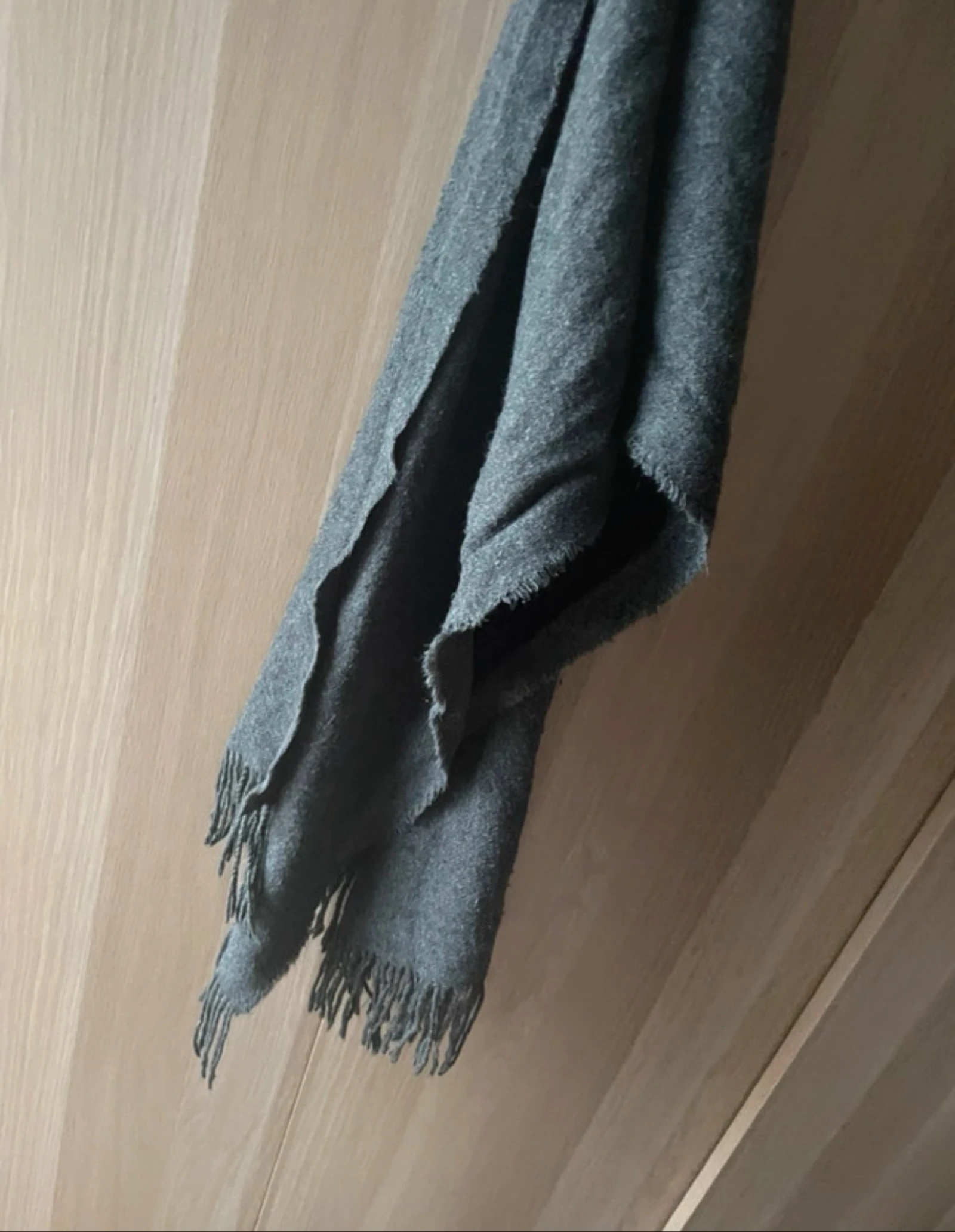 Gray Scarf – photo 4